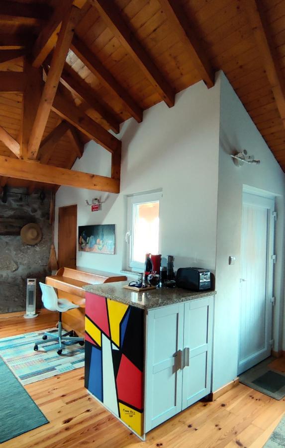 Casa Rural D 'Avo - Sossego Do Campo - 5 Adultos Alhais Exterior photo