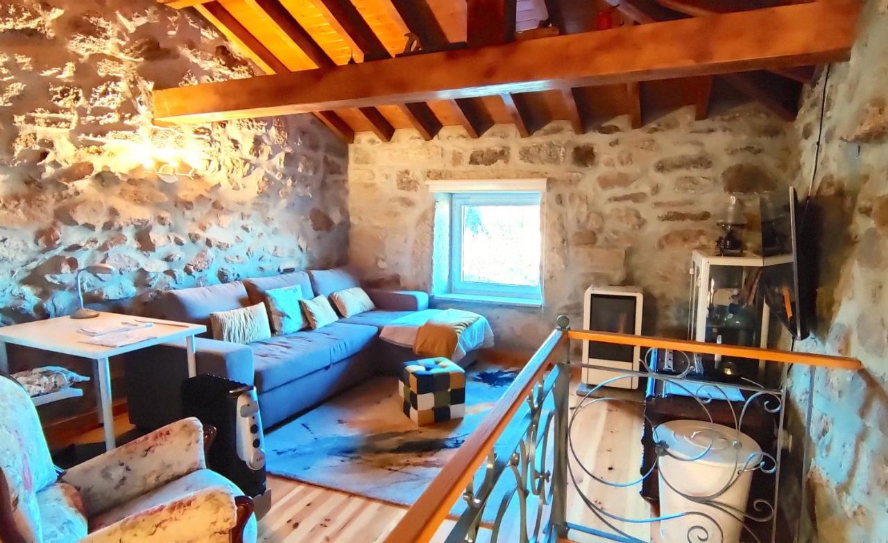 Casa Rural D 'Avo - Sossego Do Campo - 5 Adultos Alhais Exterior photo